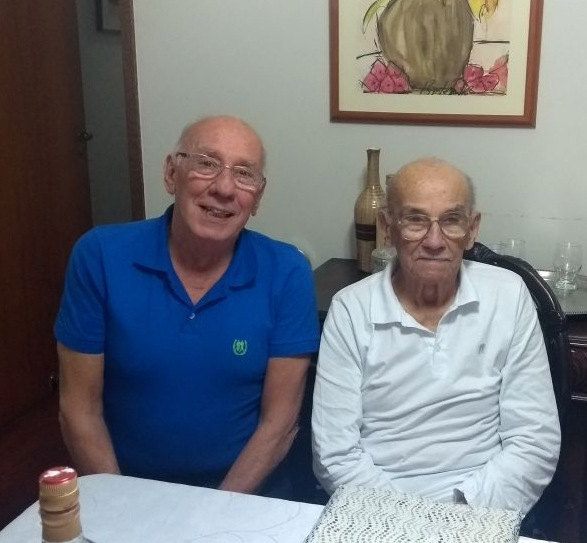 Carlos Henrique (Kaike) com o pai Lino Pena de Faria, que completou 101 anos (ele, nasceu em Caratinga e atuou como farmacêutico por muitos anos em Juiz de Fora)