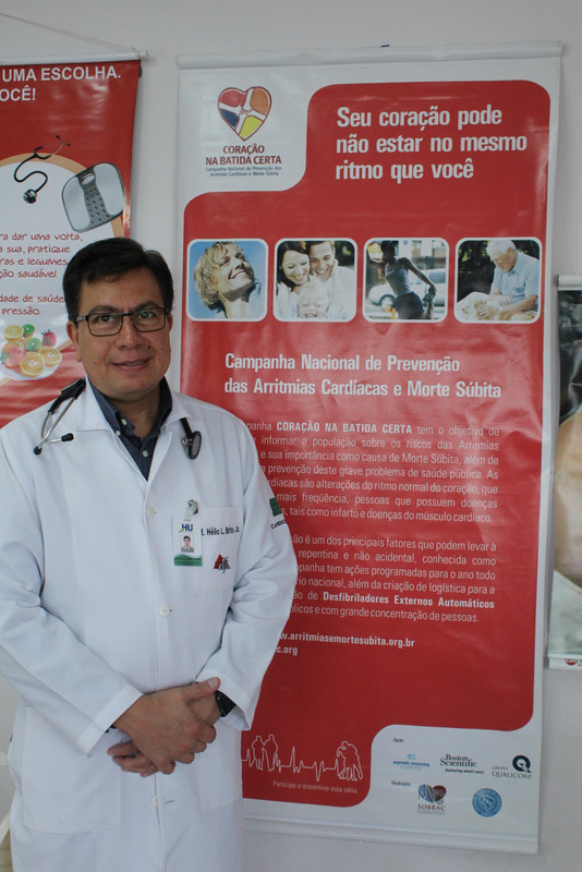 Agenda cheia: O chefe de cardiologia do HU, Hélio Lima de Brito Junior vai conceder entrevista coletiva, terça-feira, apresentando um levantamento inédito sobre o número de óbitos por causa do coração, entre 2012 e 2016 em Juiz de Fora: No dia seguinte, ele embarca para São Paulo como conferencista convidado do 72º Congresso Brasileiro. Logo que voltar, Hélio Brito vai mergulhar na coordenação da Semana de Prevenção das Arritmias Cardíacas e Morte Súbita, promoção de âmbito nacional e que terá atividades na cidade.Foto: Beatriz Baesso