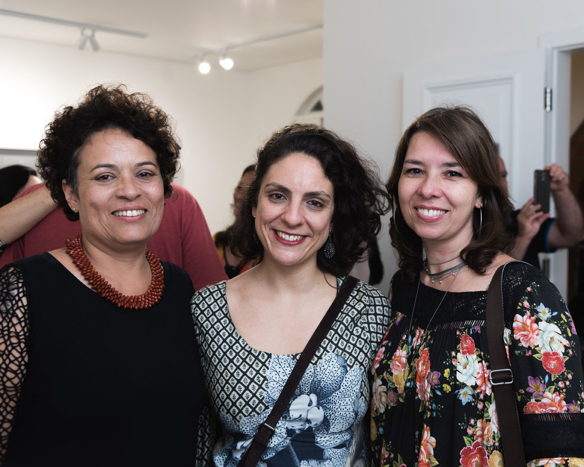 Também na noite, a anfitriã Nina Mello, Marina Costa e Márcia Evaristo. Foto: Taua Klonowski