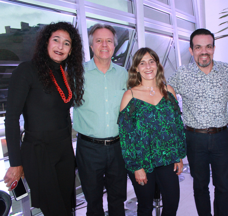 Suzana Neves, Ricardo Schmidt Araújo, Márcia Neves e Luiz Carlos Lyra, em mais uma edição do Encontro com CR, na sede do Grupo Solar Foto: Guilherme Ovídio/Happy Hour