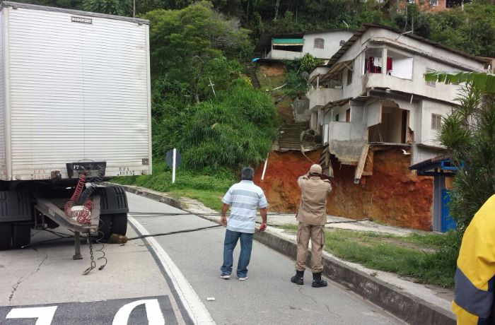 Petropolis Zap