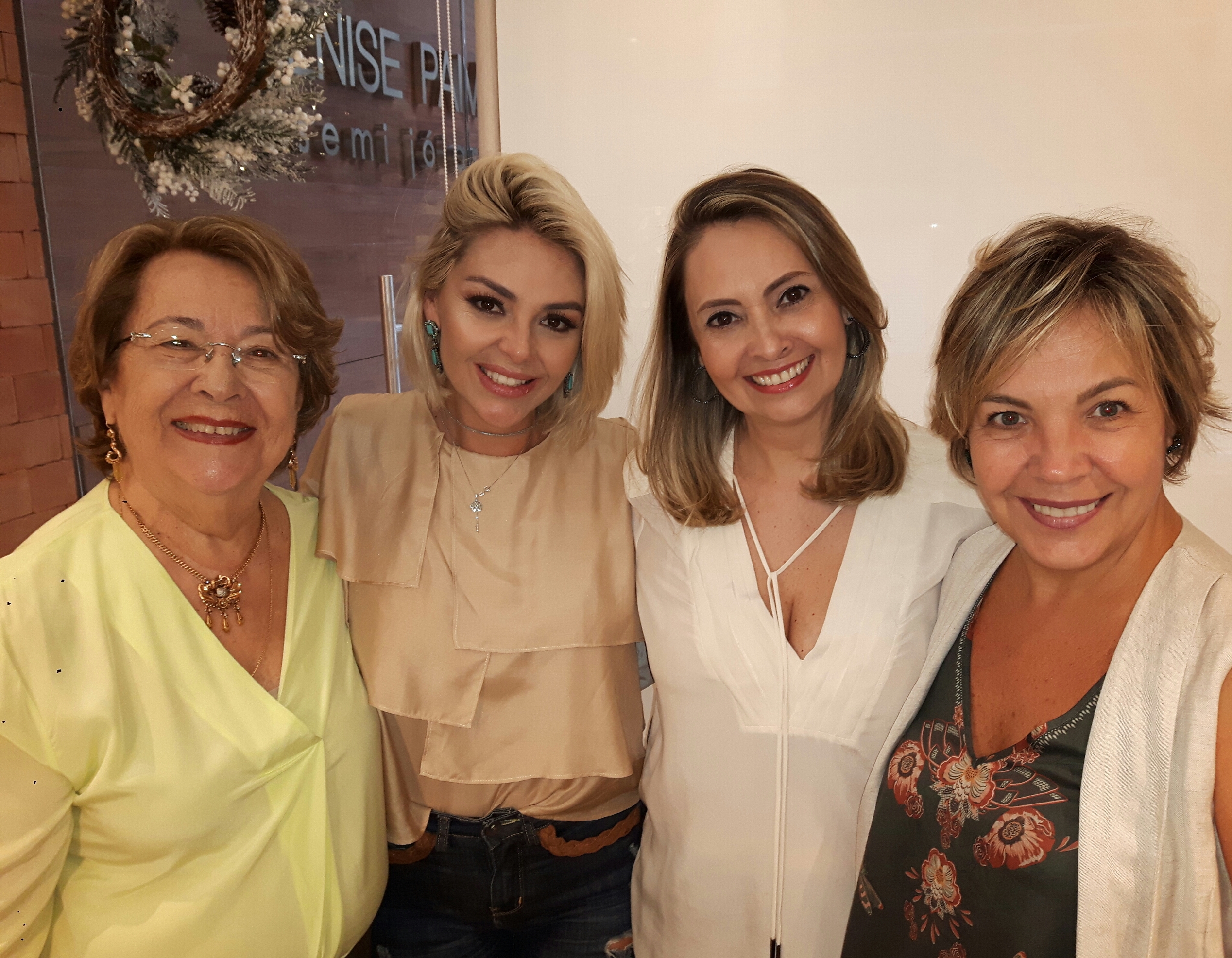 Martha Mendes Moreira, Larissa Lessa, Denise Paiva e Jael Pifano em festa recente 