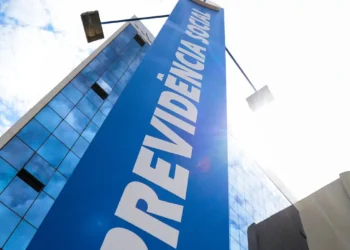 Atenção, aposentado! Você vai receber um dinheiro muito bom a partir de hoje - Imagem: Marcello Casal Jr/Agência Brasil