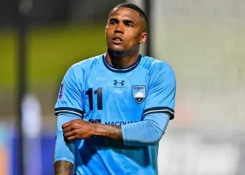 Douglas Costa acaba de ser preso: motivo é surpreendente - Imagem: Divulgação/Sydney FC