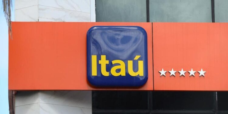 Quantos funcionários foram desligados na limpa realizada pelo Itaú? - Imagem: Divulgação/Itaú