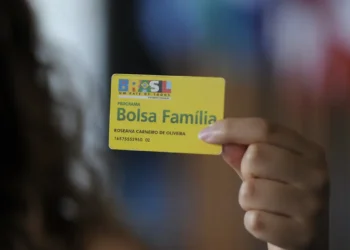 Datas dos pagamentos do Bolsa Família outubro/2025 já disponíveis - Imagem: Jefferson Rudy/Agência Senado