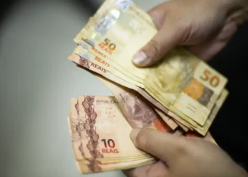 Presente antecipado de Natal de R$ 600 é confirmado por Lula - Imagem:  Marcello Casal jr/Agência Brasil