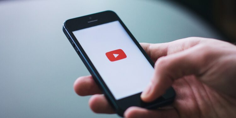 YouTube paga R$ 117 milhões para Trump em processo de 2021 - Imagem: Pixabay