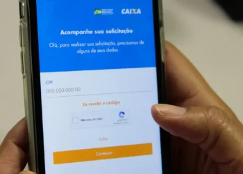 Governo divulgou quem recebeu auxílio emergencial indevidamente - Imagem: Marcello Casal Jr/Agência Brasil