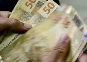 dinheiro aposentados