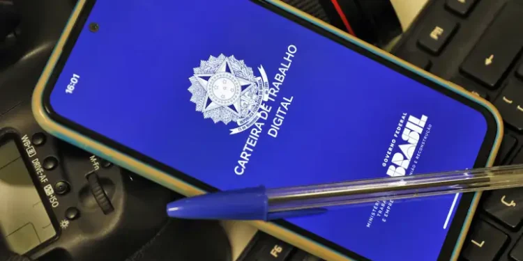 Trabalhadores com pausa de 15 minutos deixa muitos assustados - Imagem: Bruno Peres/Agência Brasil