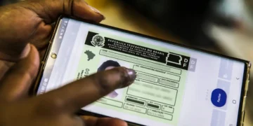 Idosos de 60, 61, 62 anos ou mais podem ter mudança na validade da CNH - Imagem: Marcello Casal Jr/Agência Brasil