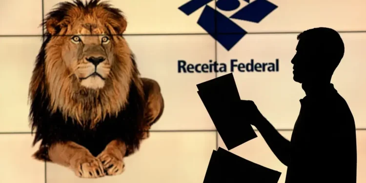 Quem ganha até R$ 5 mil fica livre do IR a partir desta data - Imagem: Joédson Alves/Agência Brasil