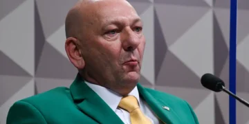 Patrimônio de Luciano Hang parece pequeno ao lado do que Eike Batista acumulou - Imagem:  Edilson Rodrigues/Agência Senado