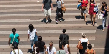 Valor para ser da classe média no Brasil é surpreendente - Imagem: Marcello Casal Jr/Agência Brasil