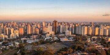 Melhor cidade para comer no mundo tudo é eleita por revista - Foto: depositphotos.com / diegograndi