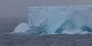Iceberg - Foto: (Imagem/Reprodução)