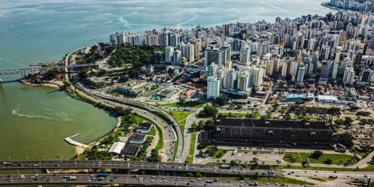 Florianópolis - Foto: (Imagem/Eduardo Valente)