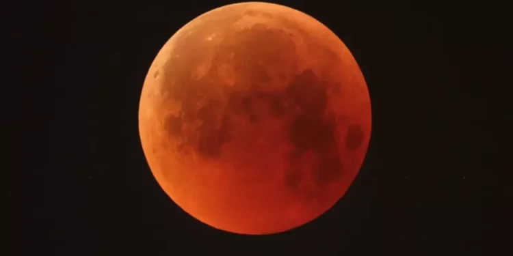 Eclipse da Lua de Sangue - Foto: ESA/CESAR–M.Castillo