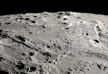 Grande ameaça pode destruir a Lua rapidamente, diz NASA - Foto: Ernie T. Wright./SVS/NASA via CNN Newsource