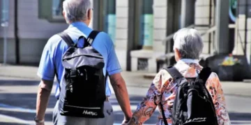 Desconto em viagens para idosos - Foto: (Imagem/Reprodução)