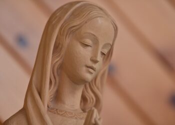 Virgem Maria que chorava sangue tem mistério revelado / Imagem ilustrativa: Pixabay