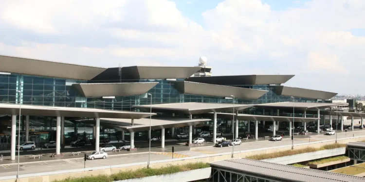 Aeroporto de São Paulo perde posição de mais movimentado da América Latina / Imagem: Rovena Rosa - Agência Brasil