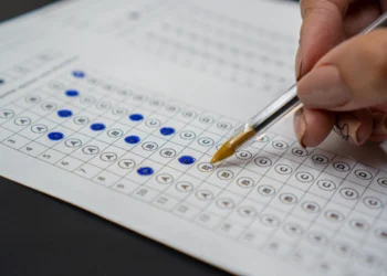 Concurso com 600 vagas de nível médio confirmado por Estado / Imagem: reprodução