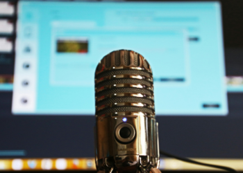 Podcast brasileiro fica entre os mais ouvidos da lista mundial do Spotify