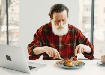 Pequena mudança na alimentação após os 60 anos ajuda a preservar músculos