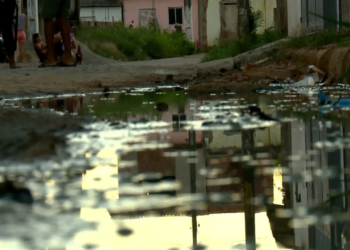 Falta de saneamento e acesso à saúde ampliam riscos de surtos