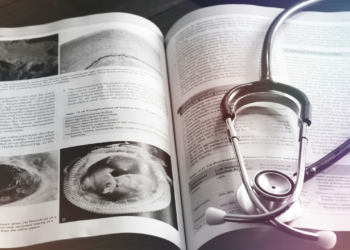 Exame que virou febre entre milionários divide médicos de Harvard
