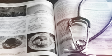 Exame que virou febre entre milionários divide médicos de Harvard