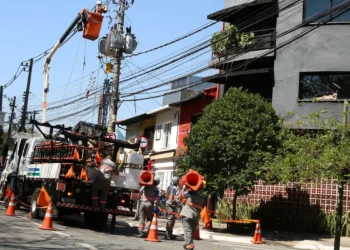Enel aguarda assinatura de renovação de concessões - Imagem: Rovena Rosa/Agência Brasil
