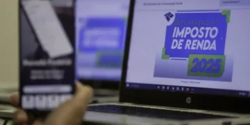 Restam 60 dias para quem é obrigado a declarar Imposto de Renda - Imagem: Joédson Alves/Agência Brasil