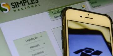 MEIs precisam saber de mudança na emissão de nota fiscal - Foto: Marcello Casal JrAgência Brasil