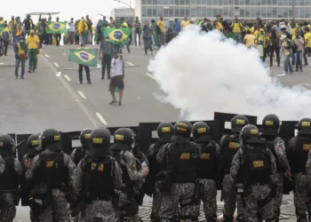 New York Times diz que Brasil quase voltou à ditadura - Imagem:  Joédson Alves/Agencia Brasil