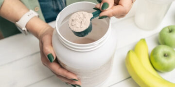 Proteína antes de dormir é bom para quem quer aumentar a massa muscular? - Foto: Reprodução/Getty Images