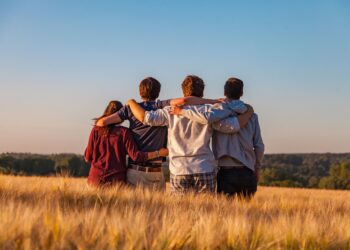 Podemos aumentar o nosso tempo de vida por causa dos amigos - Imagem: Pixabay