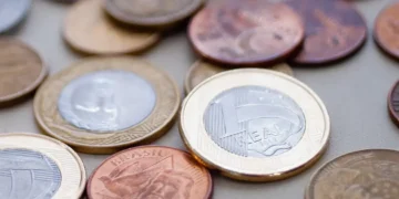 Moedas mais raras no Brasil que podem dar muito dinheiro - Imagem: Marcello Casal jr/Agência Brasil