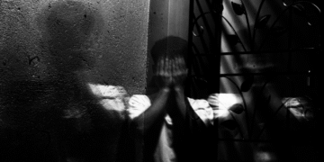 Psicologia revela motivo do medo de passar necessidade após perder tudo