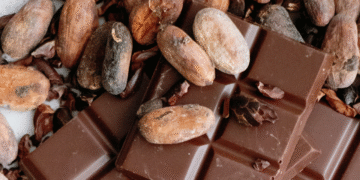 A corrida para produzir chocolate sem depender do cacau tradicional já começou