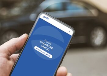 NIS 1, 5, 8, 3, 9, 2, 0, 3, 6, 4 e 7 recebem comunicado do CadÚnico - Imagem: Agência Brasil