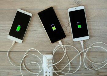 Aplicativos que mais consomem bateria no seu celular - Foto: Getty Images/iStockphoto