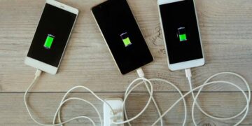 Aplicativos que mais consomem bateria no seu celular - Foto: Getty Images/iStockphoto