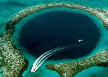 Grande Buraco Azul tem segredos bem misteriosos - Foto: Divulgação/United States Geological Survey