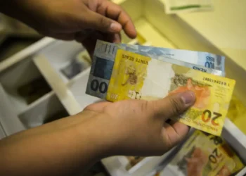 INSS anuncia novo teto para os benefícios - Imagem: Marcello Casal Jr/Agência Brasil