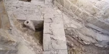 Narrativa bíblica é reforçada após descoberta em local onde Jesus teria sido enterrado - Imagem: Reprodução/Custodia Terrae Sanctae