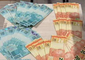 Homem é preso após comprar R$ 3 mil em notas falsas pela internet - Foto: PF/Divulgação
