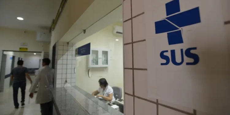 Nova estratégia do SUS inclui exames e cirurgias em hospitais privados - Foto: Marcello Casal Jr./Agência Brasil